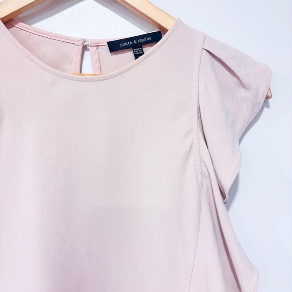 JUDITH & CHARLES Light pink silk sleeveless blouse with ruffle detail | Medium * - Picture 5 of 8